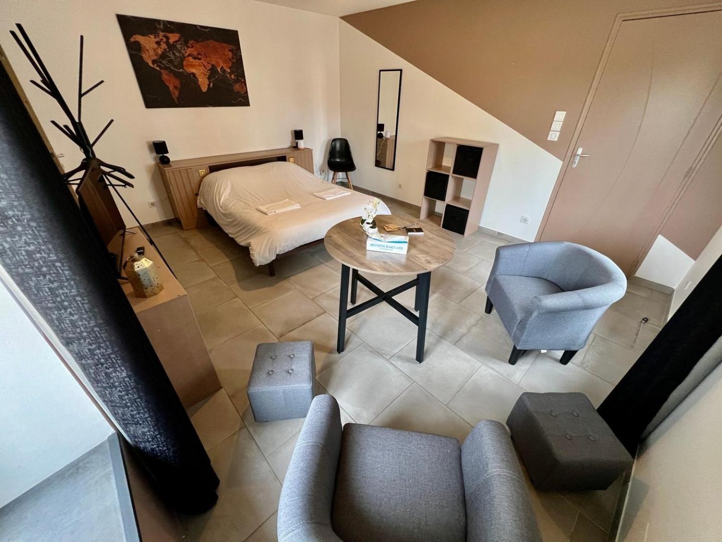 Chez Marcel - Maison 3 Chambres 뤼삭 레 샤토 외부 사진